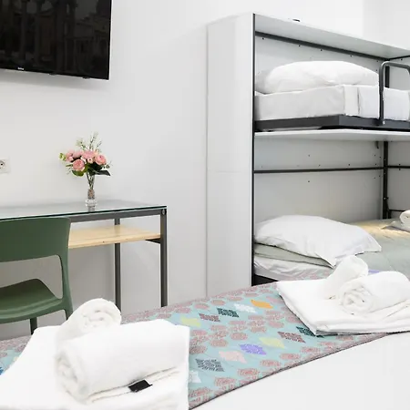 Domus Bed & Breakfast