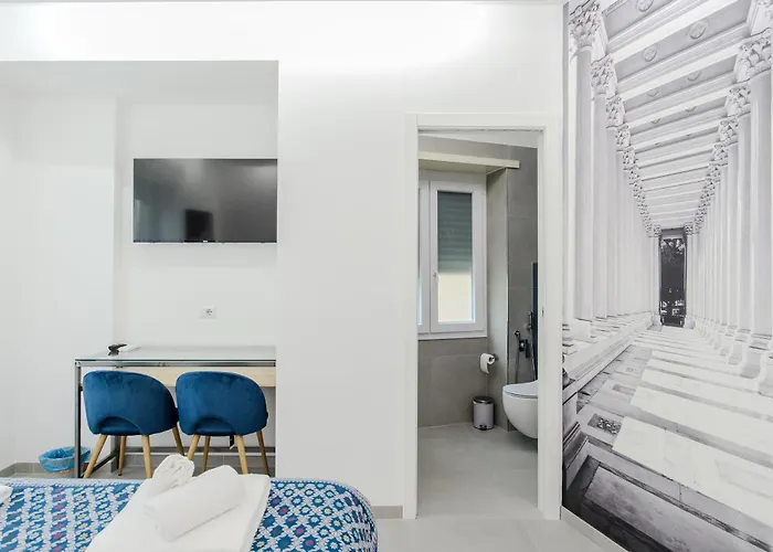Domus 4* Рим